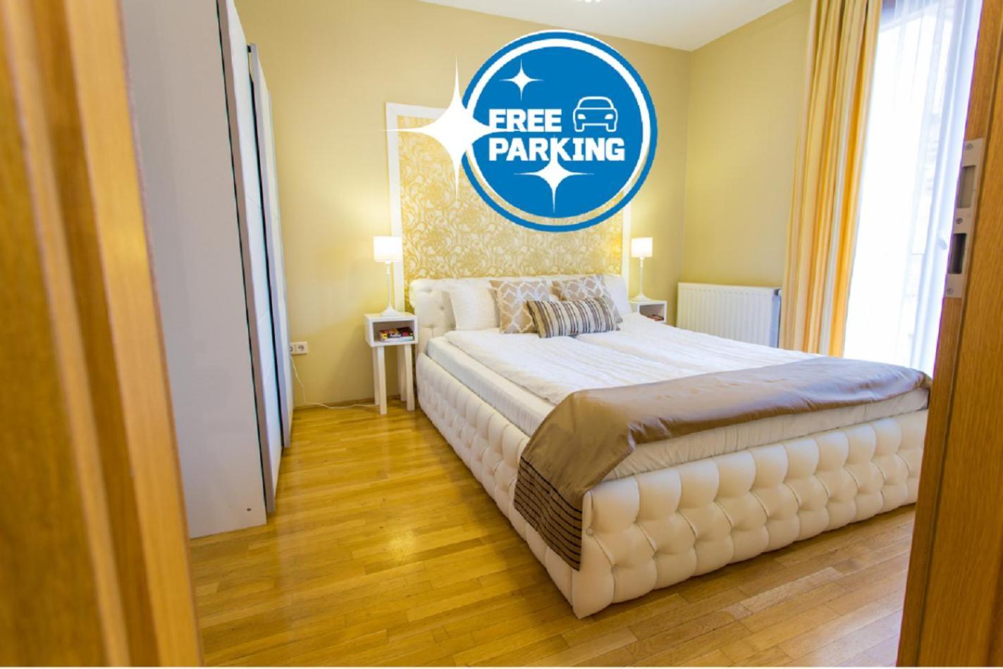 Colours Apartments Superior With Free Parking บูดาเปสต์ ภายนอก รูปภาพ